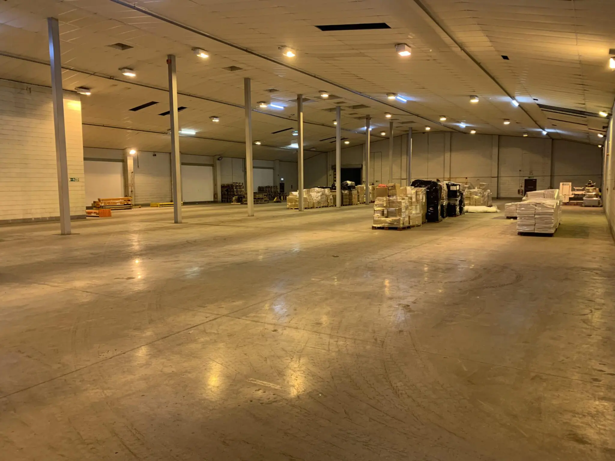sell used office furniture london